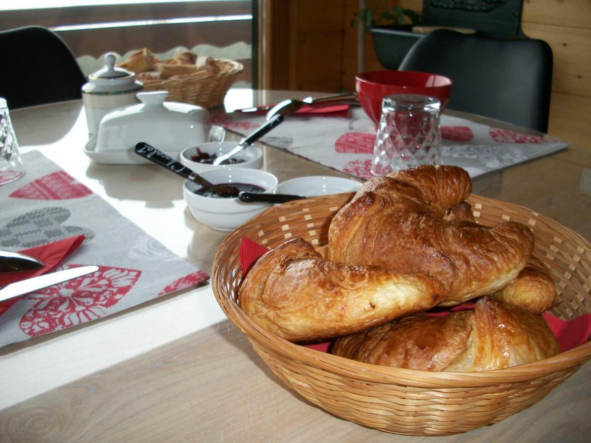 Chalet Les Aigles Saint-Sixt Экстерьер фото